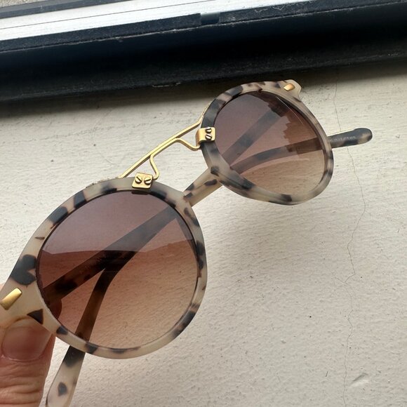 Krewe St. Louis Sunglasses Matte Oyster 24k main image 4